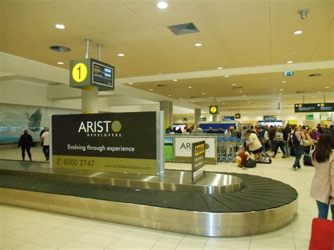 paphos airport arrivals today